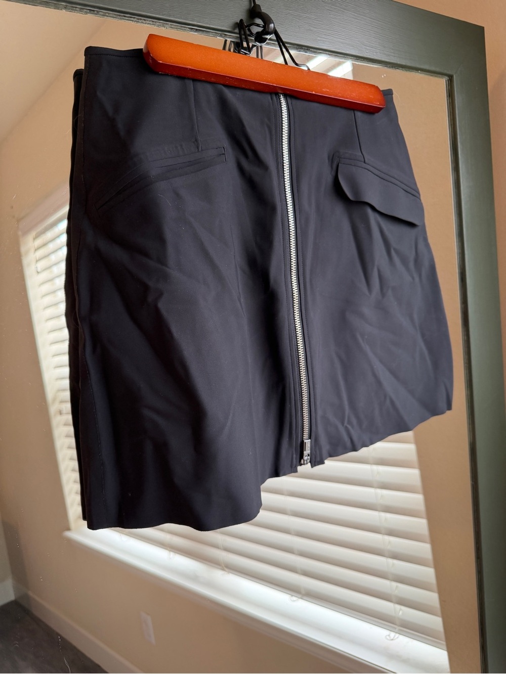 Athleta Black Stellar Skort - Picture 4 of 5